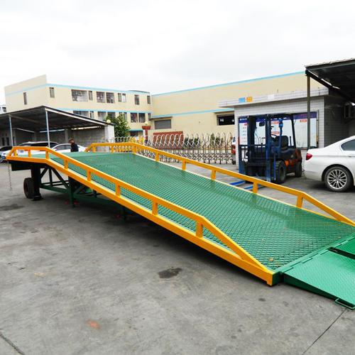 移动式登车桥 移动式登车桥